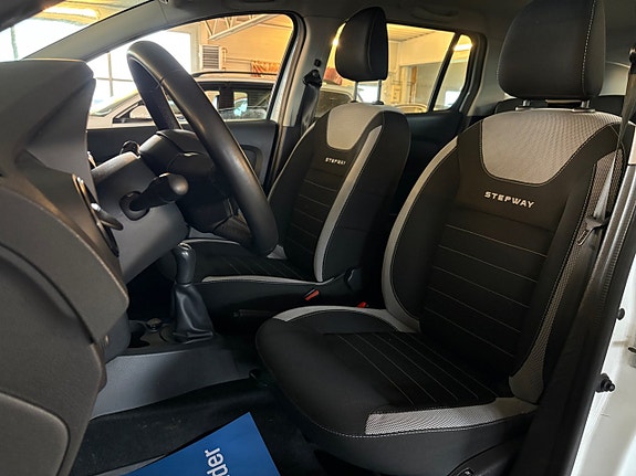 Dacia Logan 8 of 10