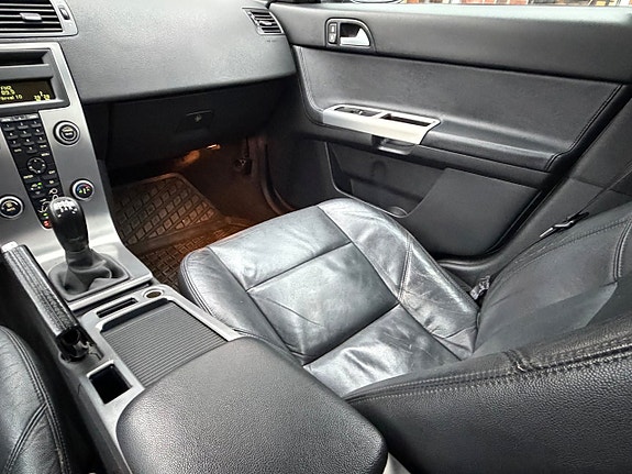 Volvo V50 11 of 13
