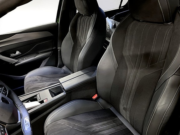 Peugeot 308 5 of 5