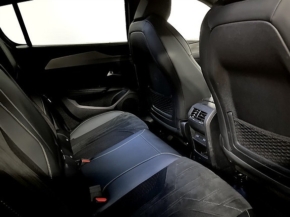 Peugeot 308 12 of 15