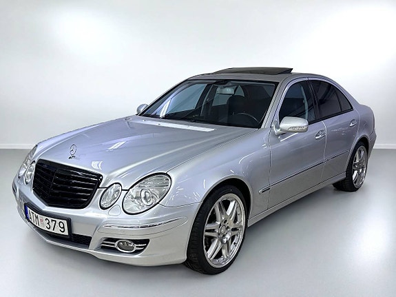 Mercedes-Benz E280 8 of 16