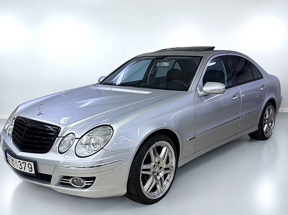 Mercedes-Benz E280 5 of 16