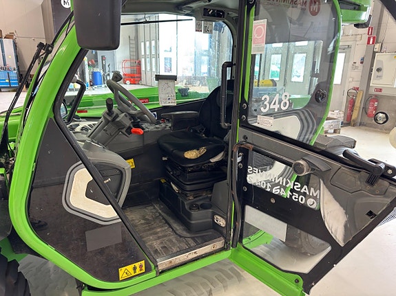 Merlo 27.6 11 of 23