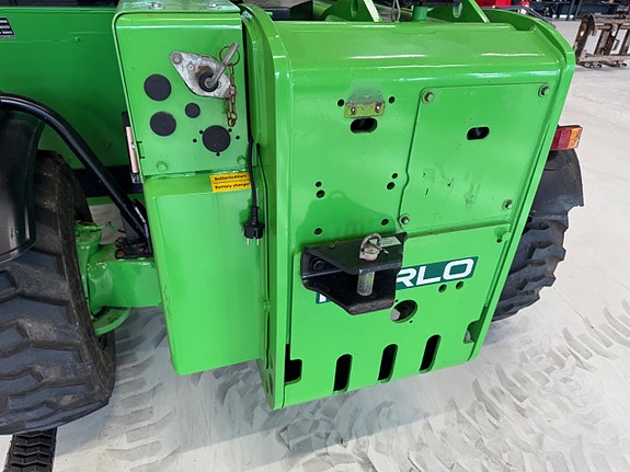 Merlo 27.6 15 of 23