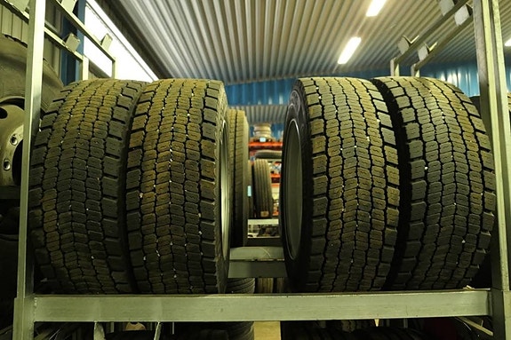 Continental 295/60R22,5