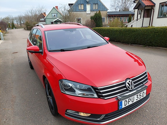 Volkswagen Passat 2 of 5