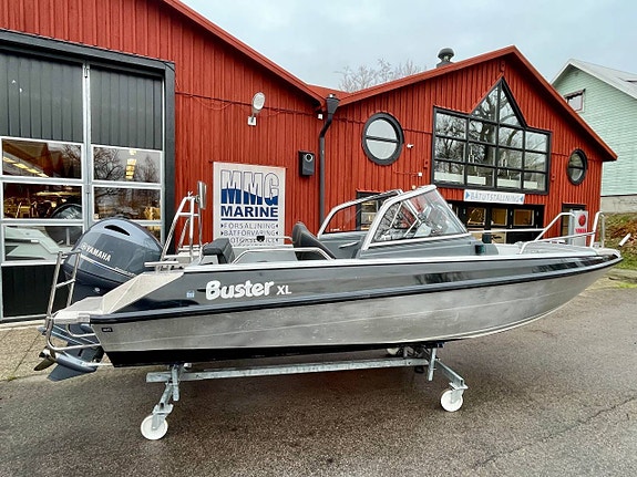 Buster XL Yamaha F130 2017 Fullutrustad Q Edition