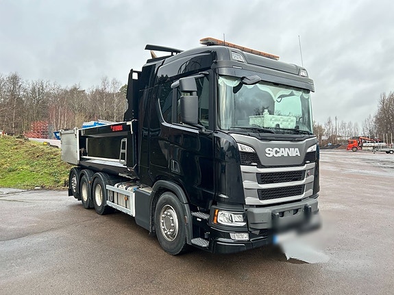 Tippbil Scania R500 8x4 med Zetterbergs flak