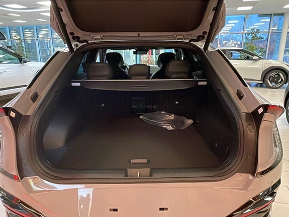 Kia EV6 14 of 17