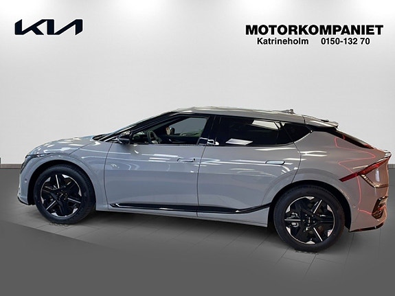 Kia EV6 4 of 17
