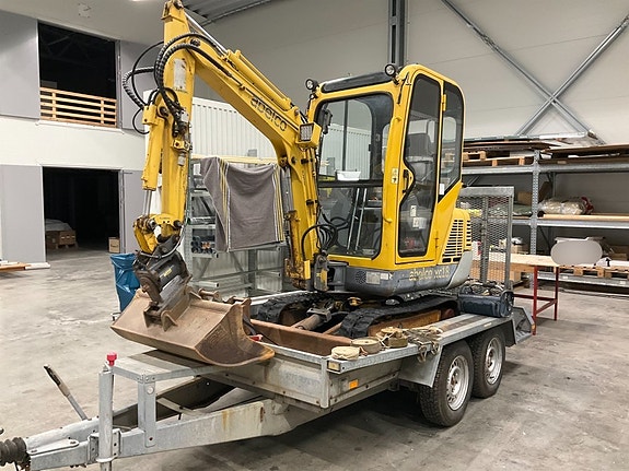 Bandgrävare med släp Thule Abelco XC18