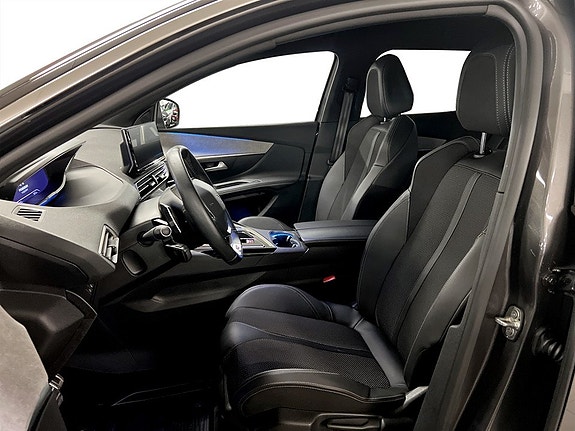 Peugeot 3008 4 of 5