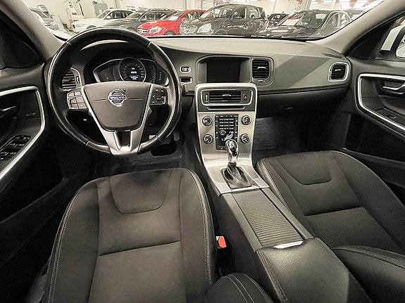 Volvo S60 6 of 7