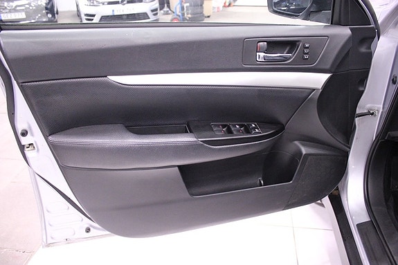 Subaru Outback 28 of 29