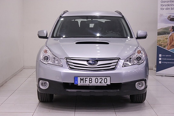 Subaru Outback 3 of 29