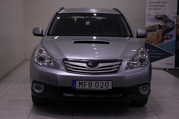 Subaru Outback 9 of 29
