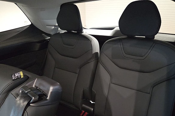 Volvo EX90 20 of 27