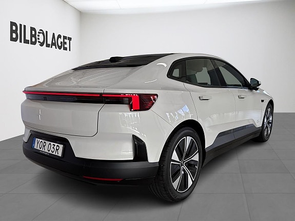 Polestar 4 4 of 5