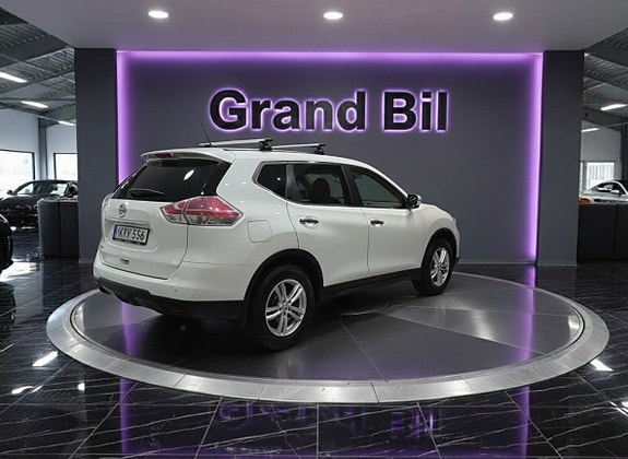 Nissan X-Trail 4 of 5