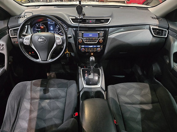Nissan X-Trail 9 of 14