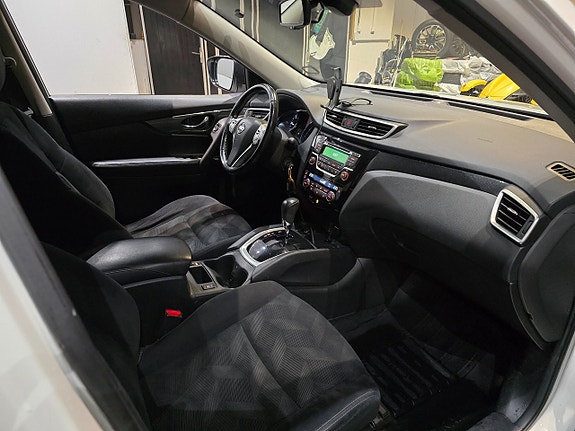 Nissan X-Trail 10 of 14