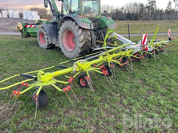 Hövändare Claas Volto 900
