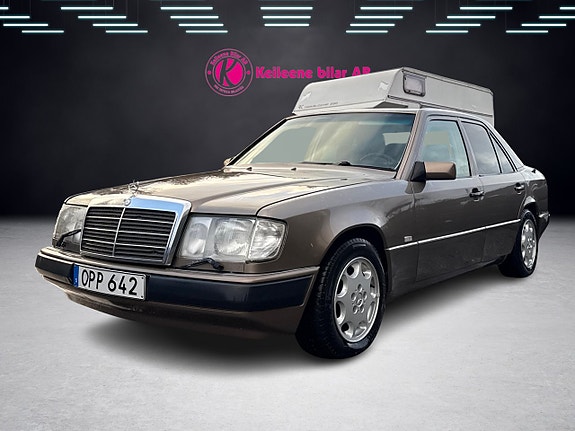 Mercedes-Benz 300 E 5 of 5