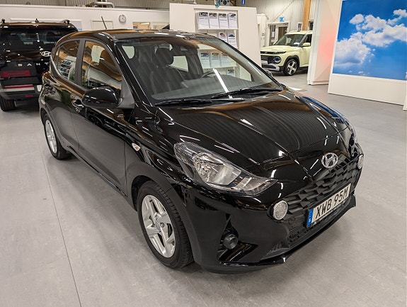 Hyundai i10 6 of 12