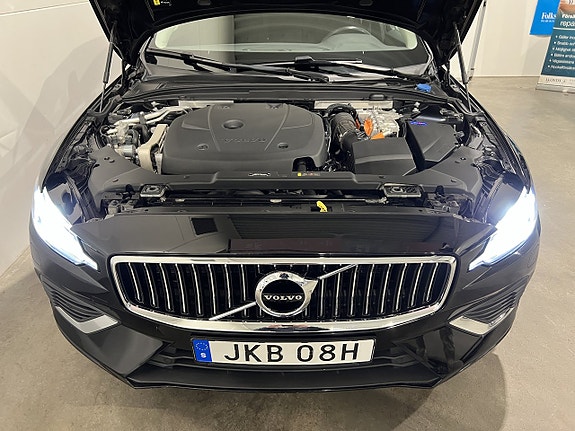 Volvo V60 13 of 27