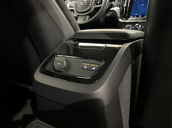 Volvo V60 10 of 27