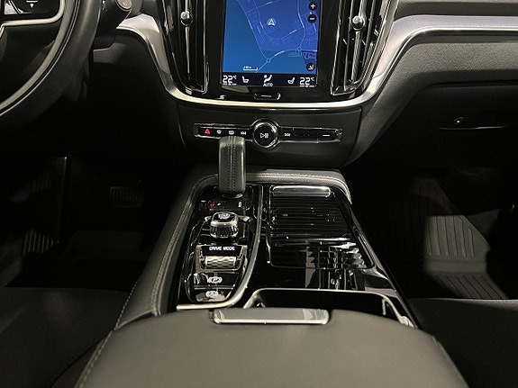 Volvo V60 18 of 27