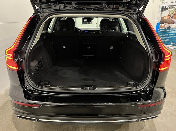 Volvo V60 11 of 27