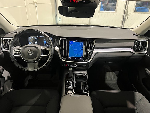 Volvo V60 16 of 27
