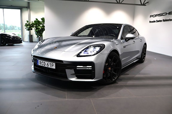 Porsche Panamera 4S