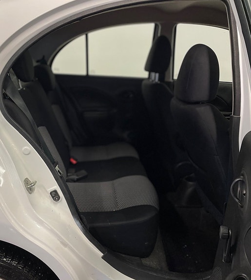 Nissan Micra 11 of 11