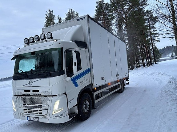 Volvo FM11 330 4*2