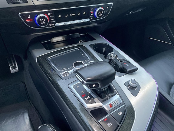 Audi SQ7 20 of 23