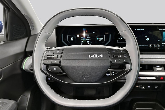 Kia EV4 9 of 23