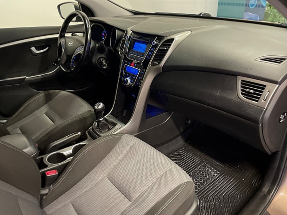 Hyundai i30 9 of 11