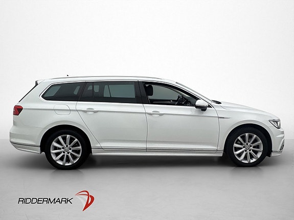 Volkswagen Passat 7 of 28