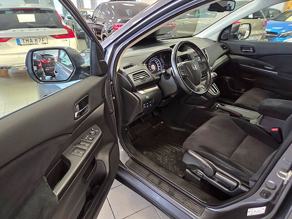 Honda CR-V 2 of 5