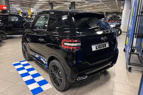 Ligier JS50 Ultimate 4 of 10