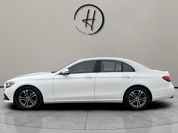 Mercedes-Benz E300 de 6 of 30