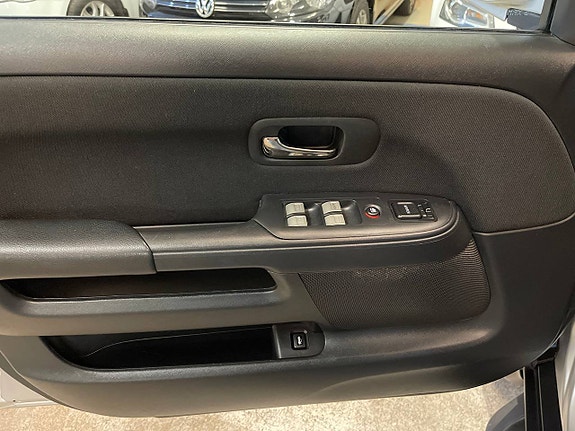 Honda CR-V 7 of 13
