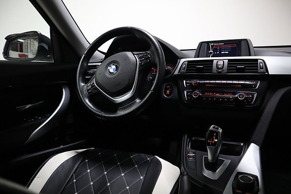 BMW 320 11 of 22