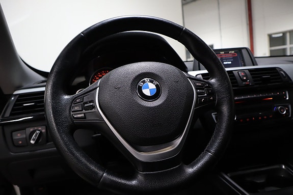 BMW 320 16 of 22