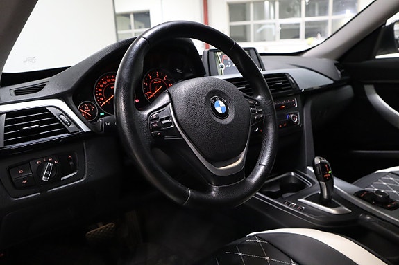 BMW 320 15 of 22