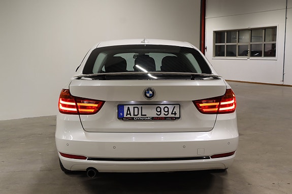 BMW 320 7 of 22