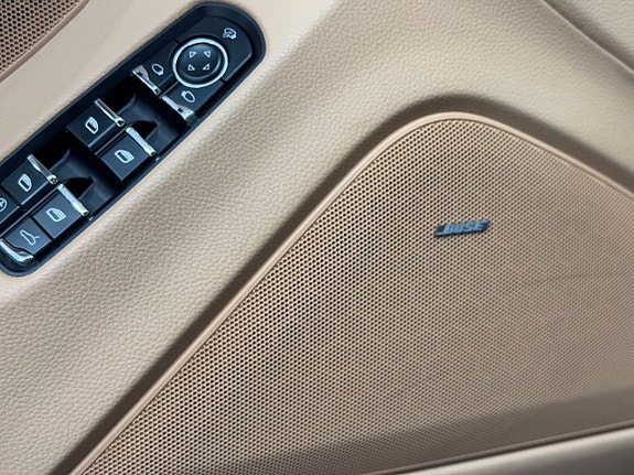 Porsche Panamera S 20 of 22