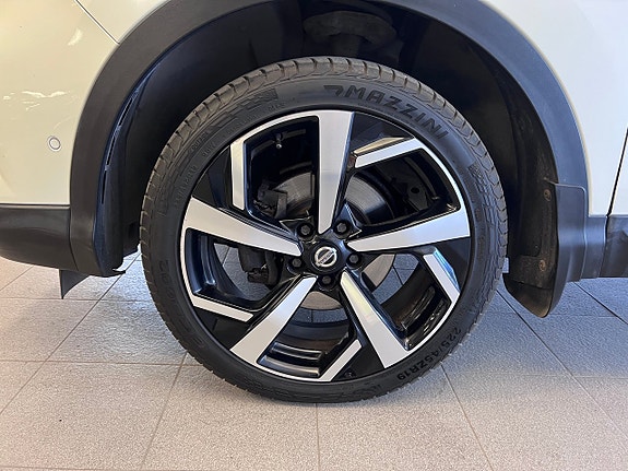 Nissan Qashqai 26 of 30